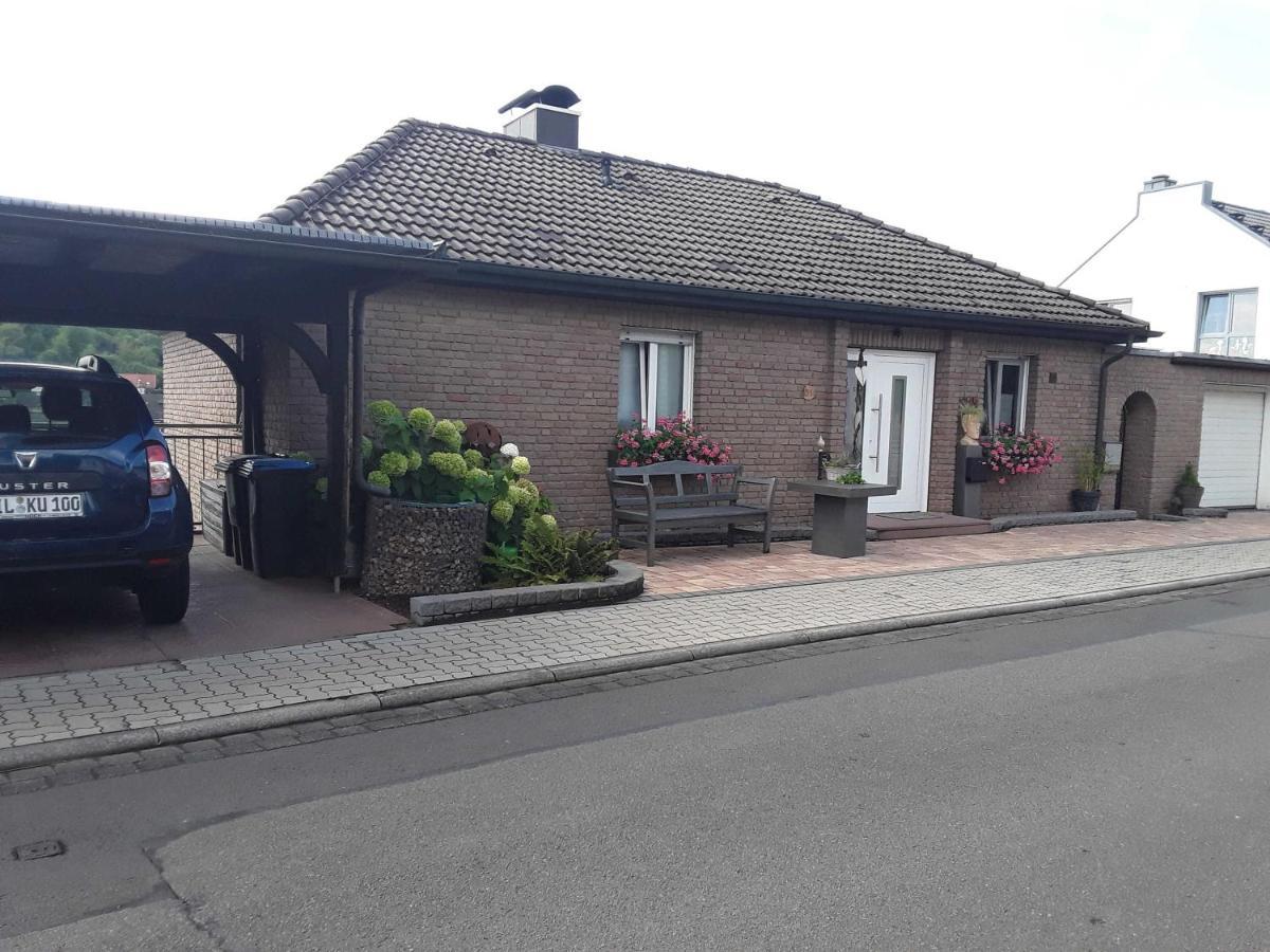 Apartamento Haus Sonnenblick Momlingen Exterior foto