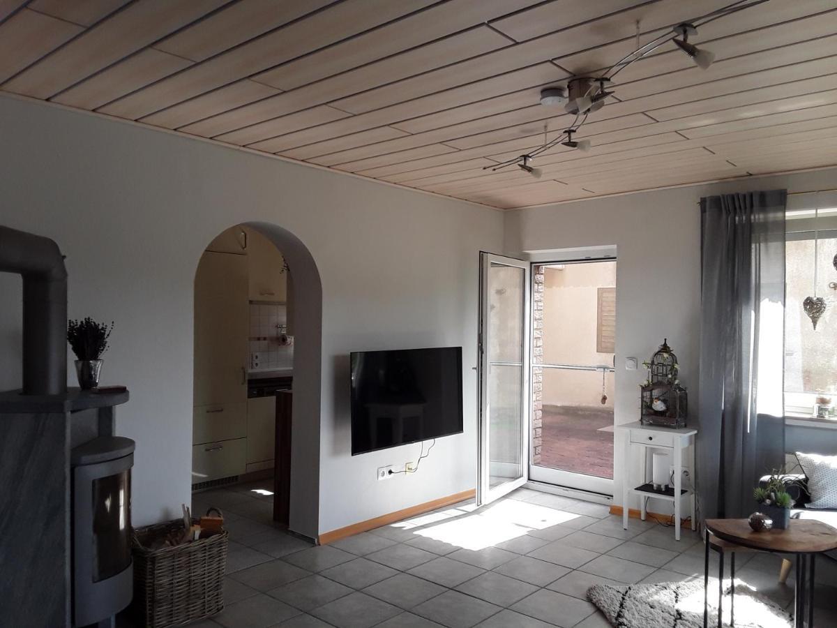 Apartamento Haus Sonnenblick Momlingen Exterior foto
